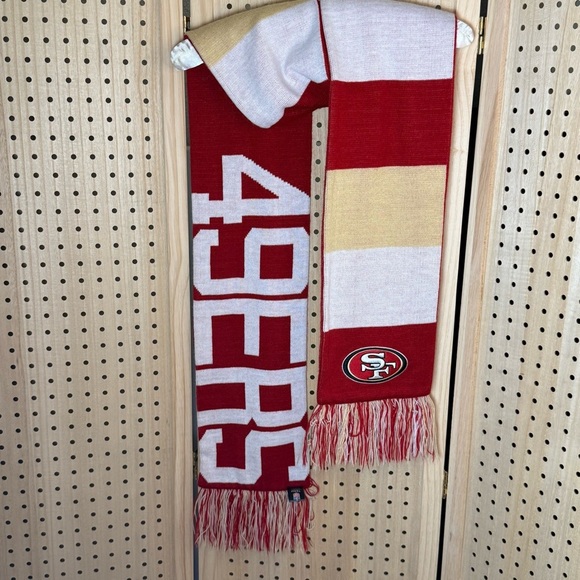 49ers Red and Gold NFL Scarf with raised embroidered logo - Picture 1 of 7